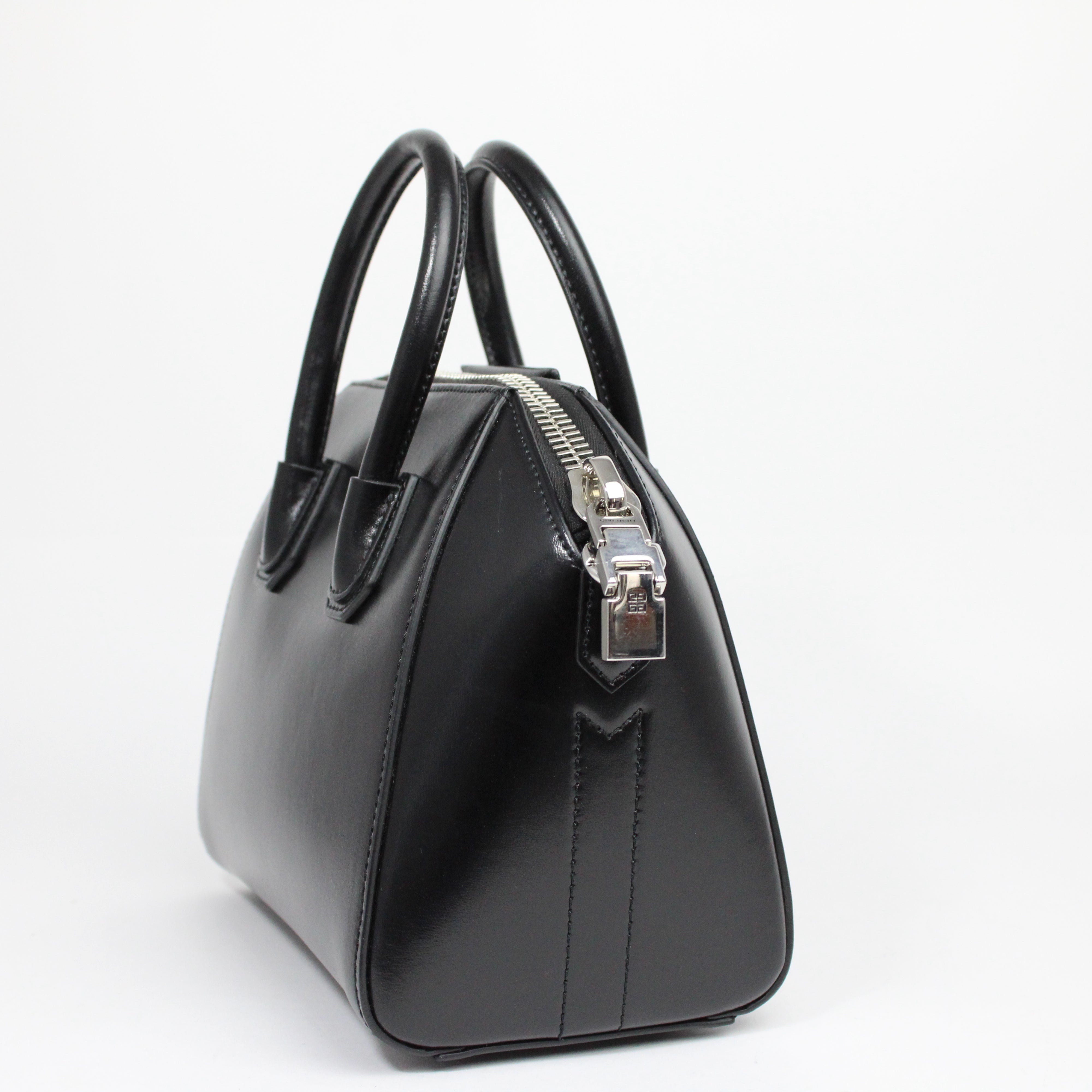 Givenchy Antigona Mini