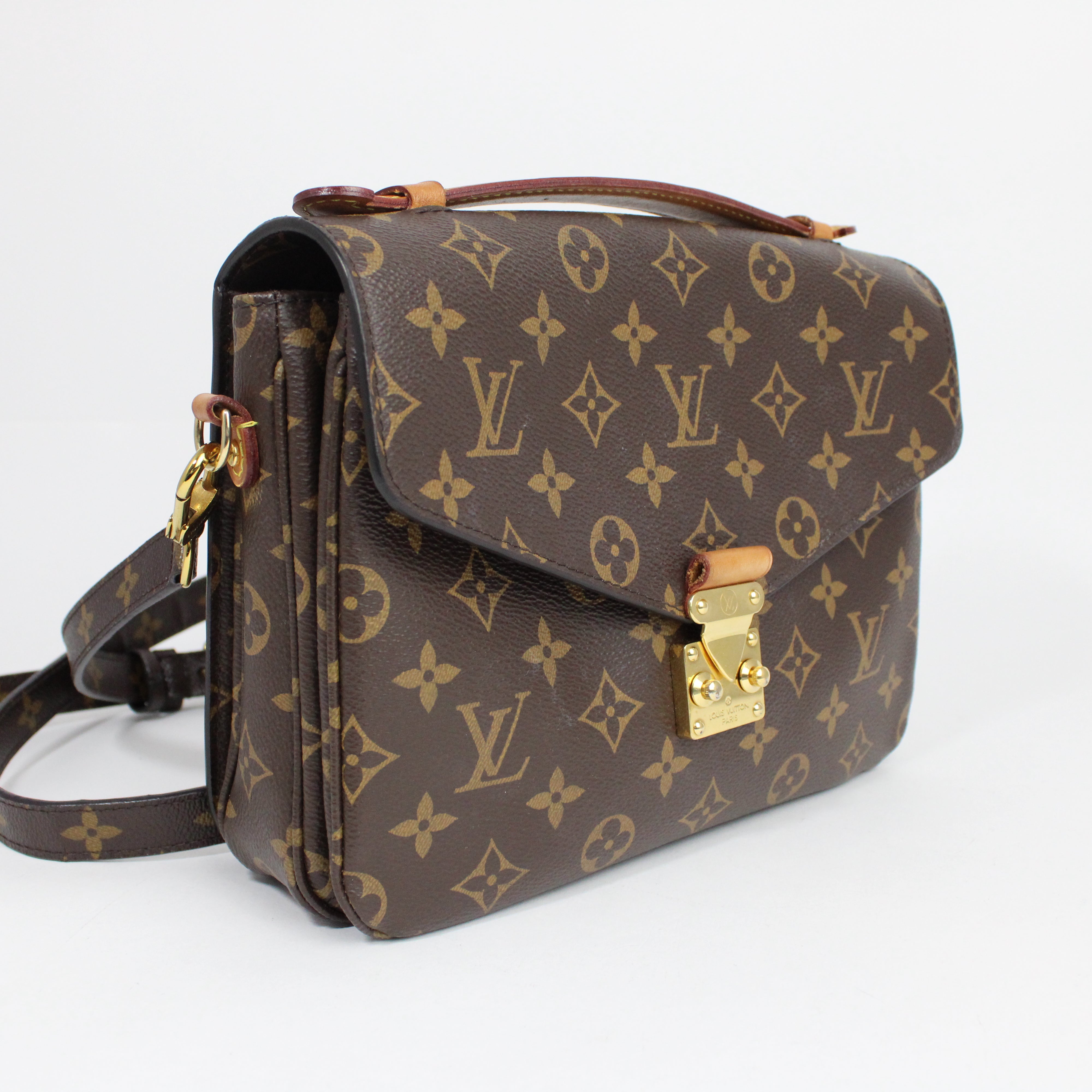 Louis Vuitton Metis In Monogram