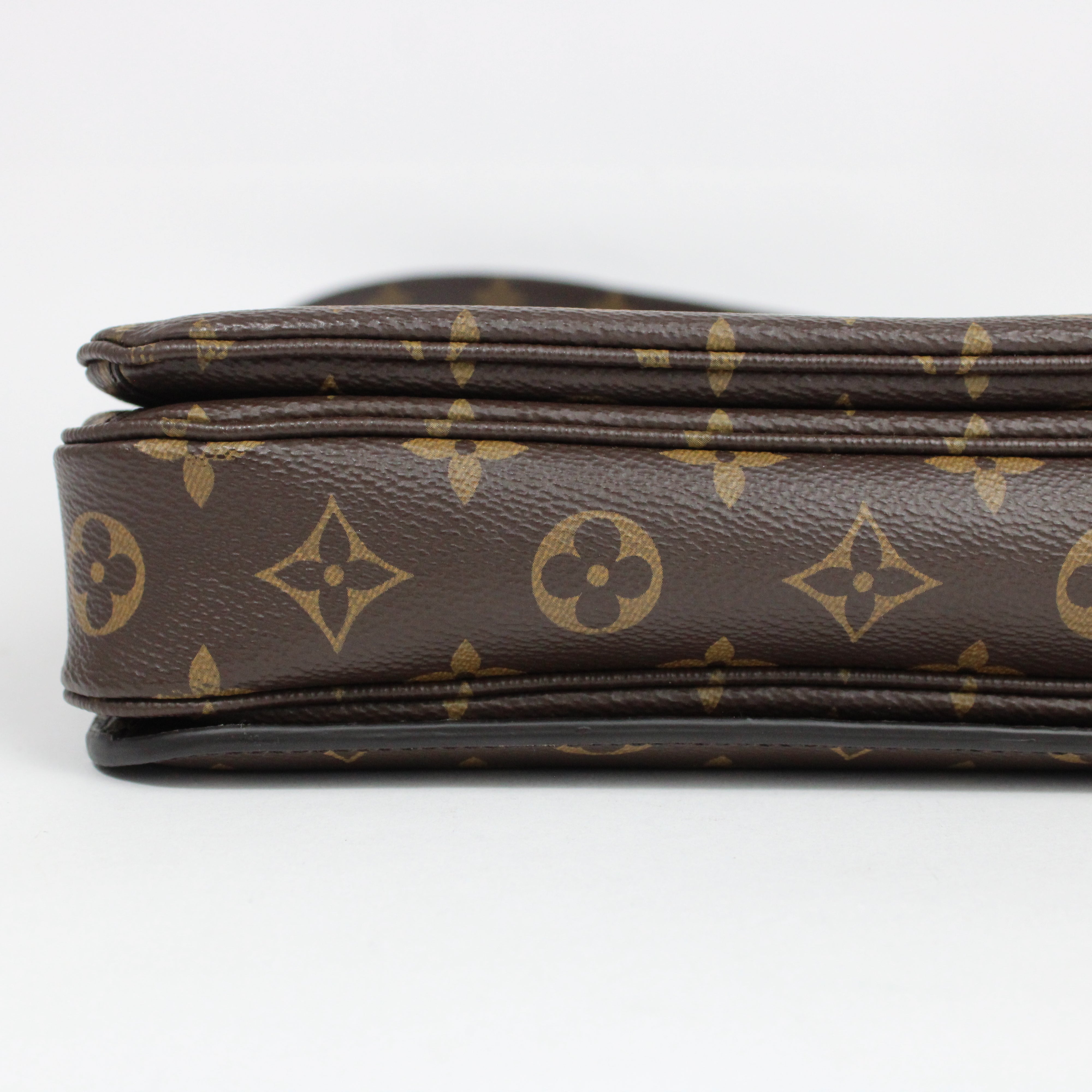 Louis Vuitton Metis In Monogram