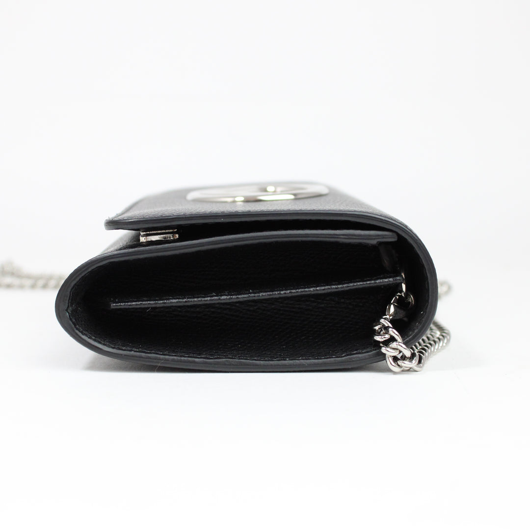 Fendi Divisa F Wallet On Chain