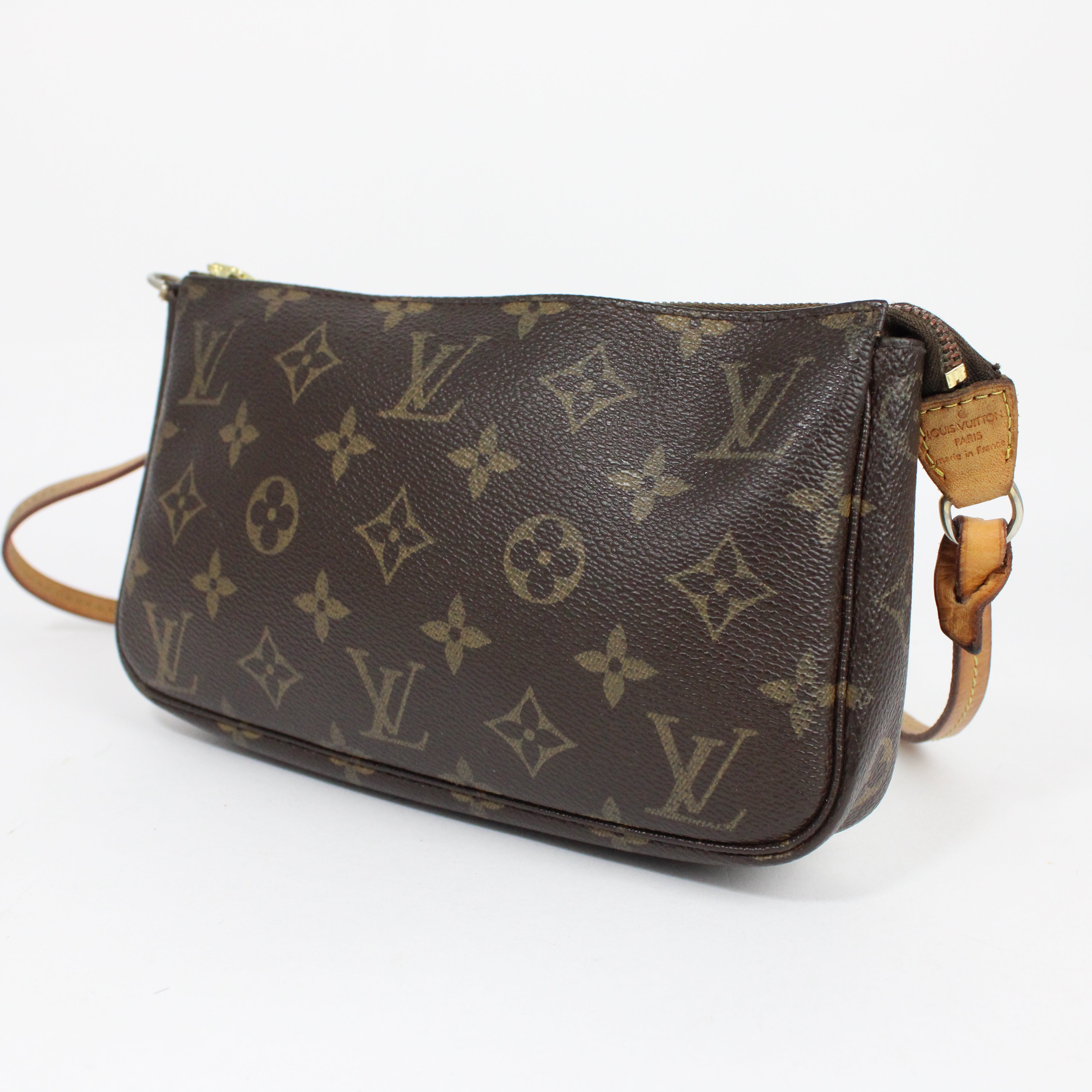 Louis Vuitton Pochette Accessoires