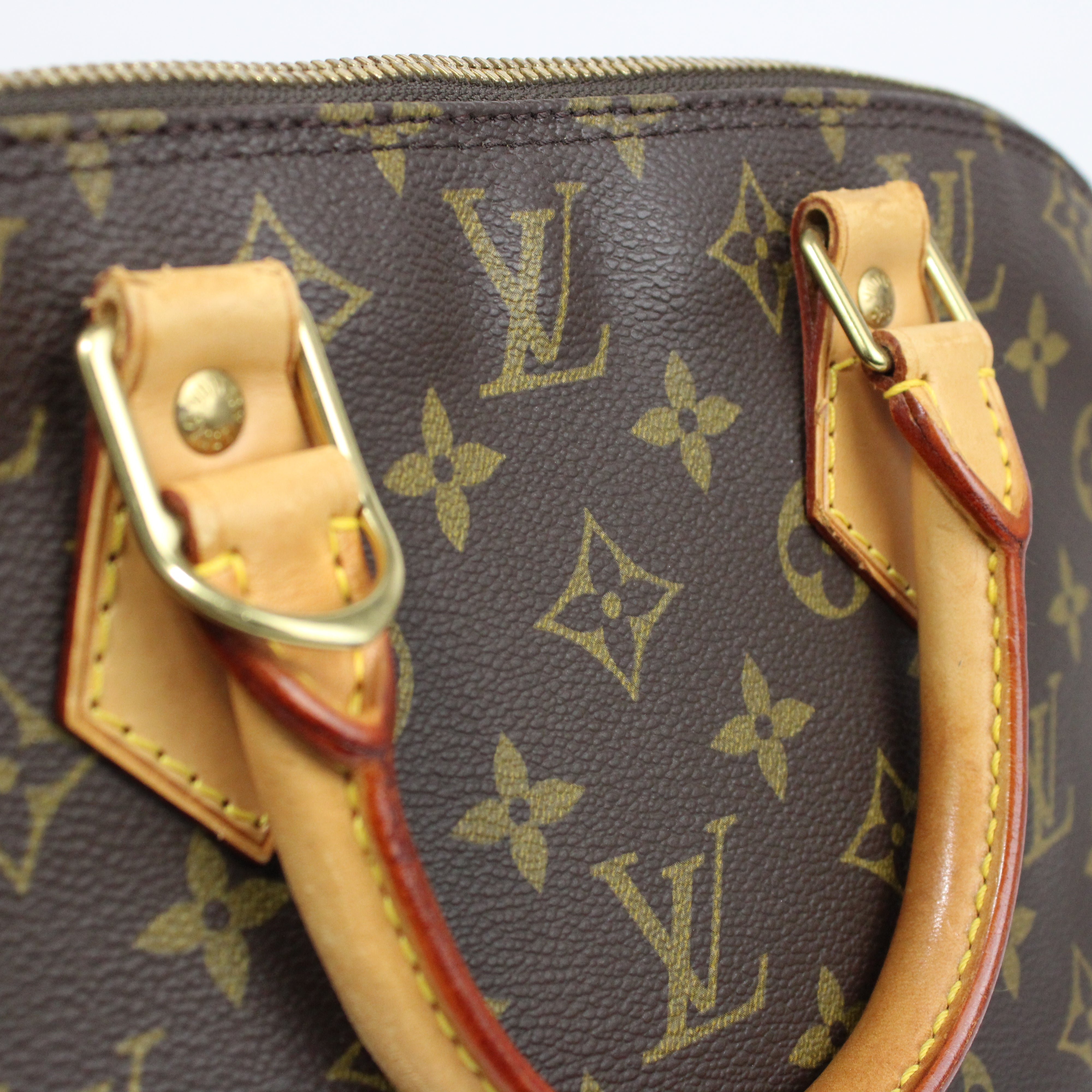 Louis Vuitton Alma Pm