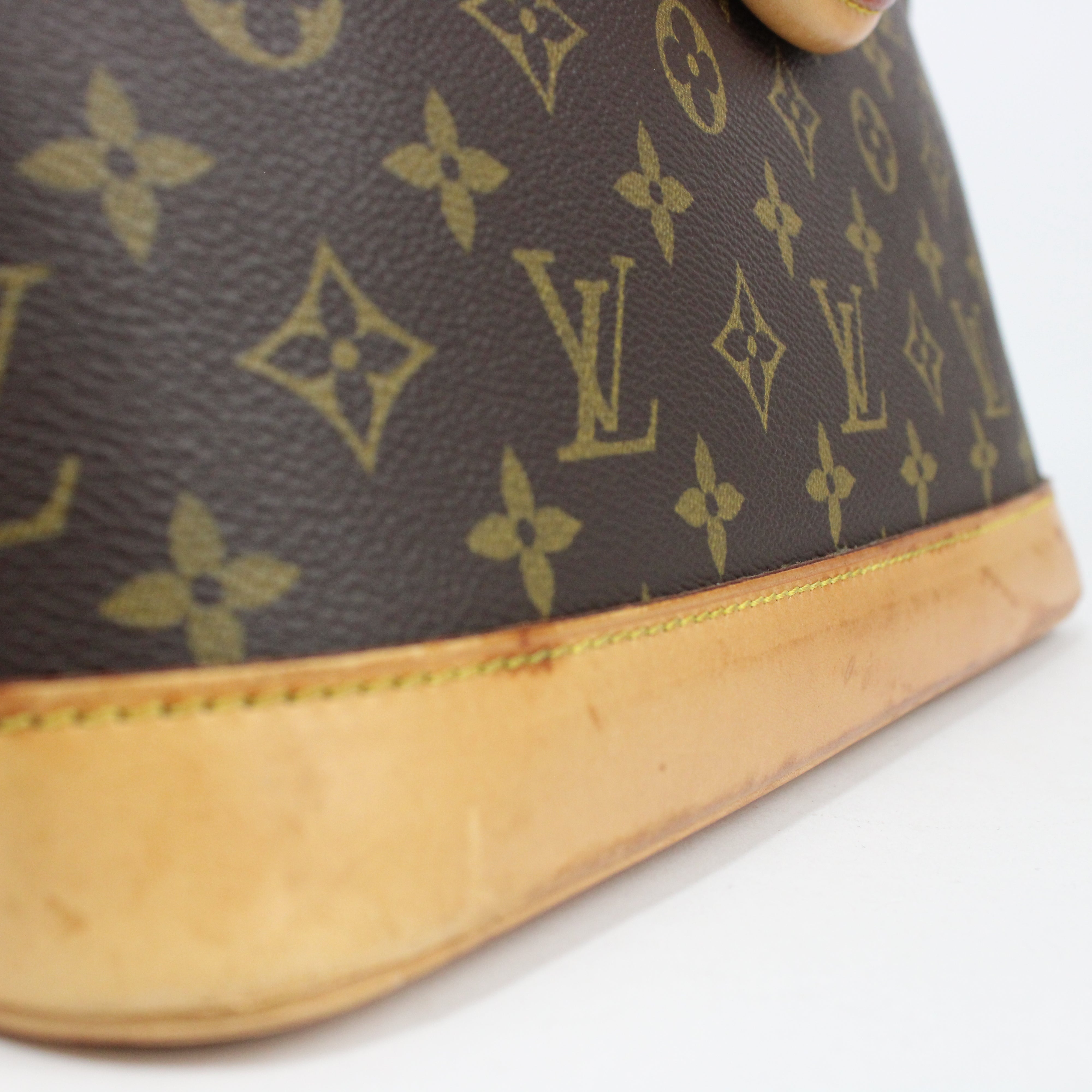 Louis Vuitton Alma Pm