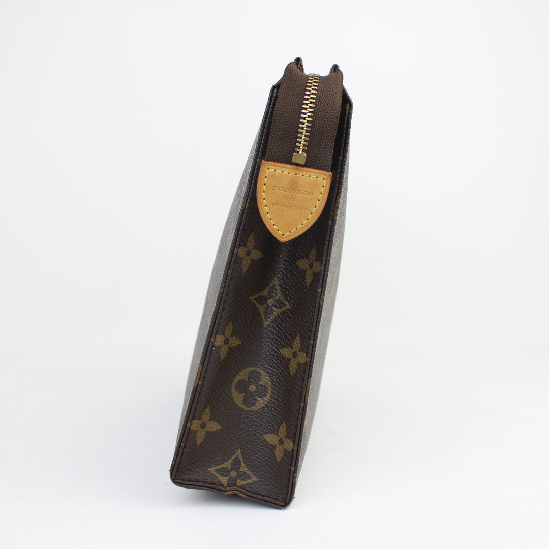 Louis Vuitton Pochette Toilette