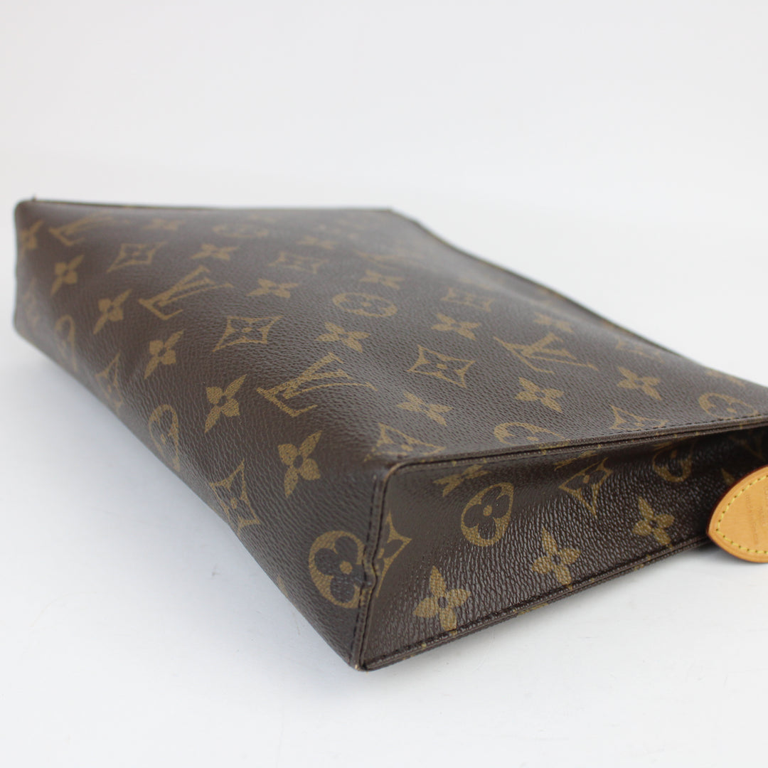 Louis Vuitton Pochette Toilette